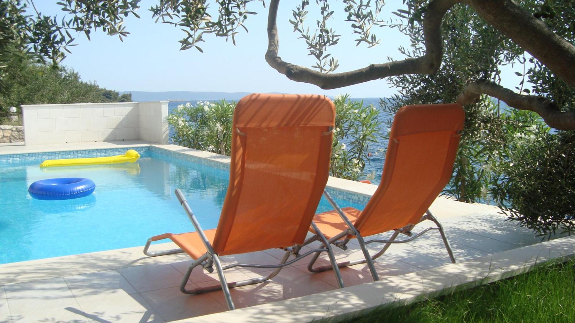 Apartments Niana With Heated Seawater Swimingpool Donji Okrug  Exteriér fotografie