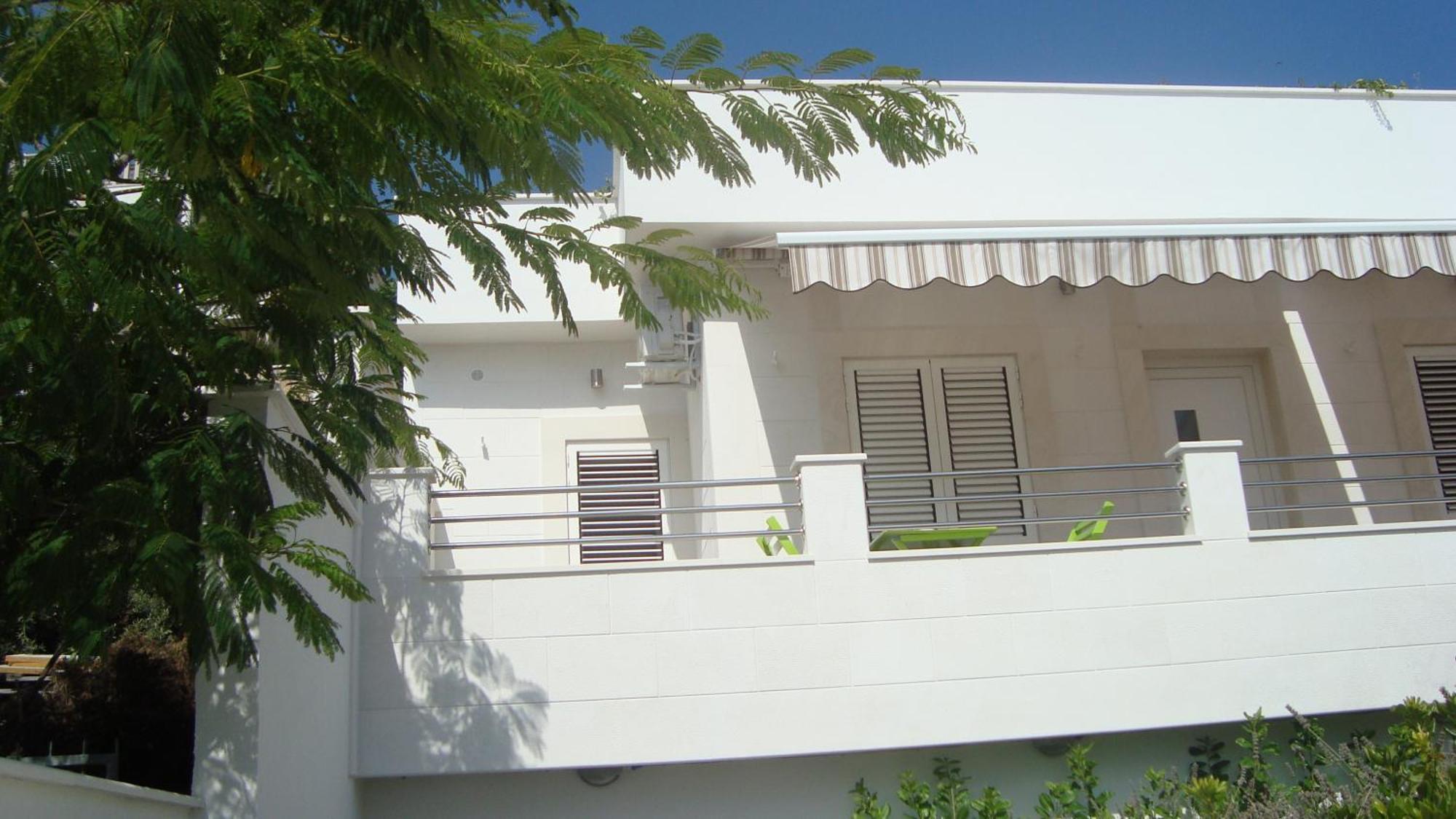 Apartments Niana With Heated Seawater Swimingpool Donji Okrug  Exteriér fotografie
