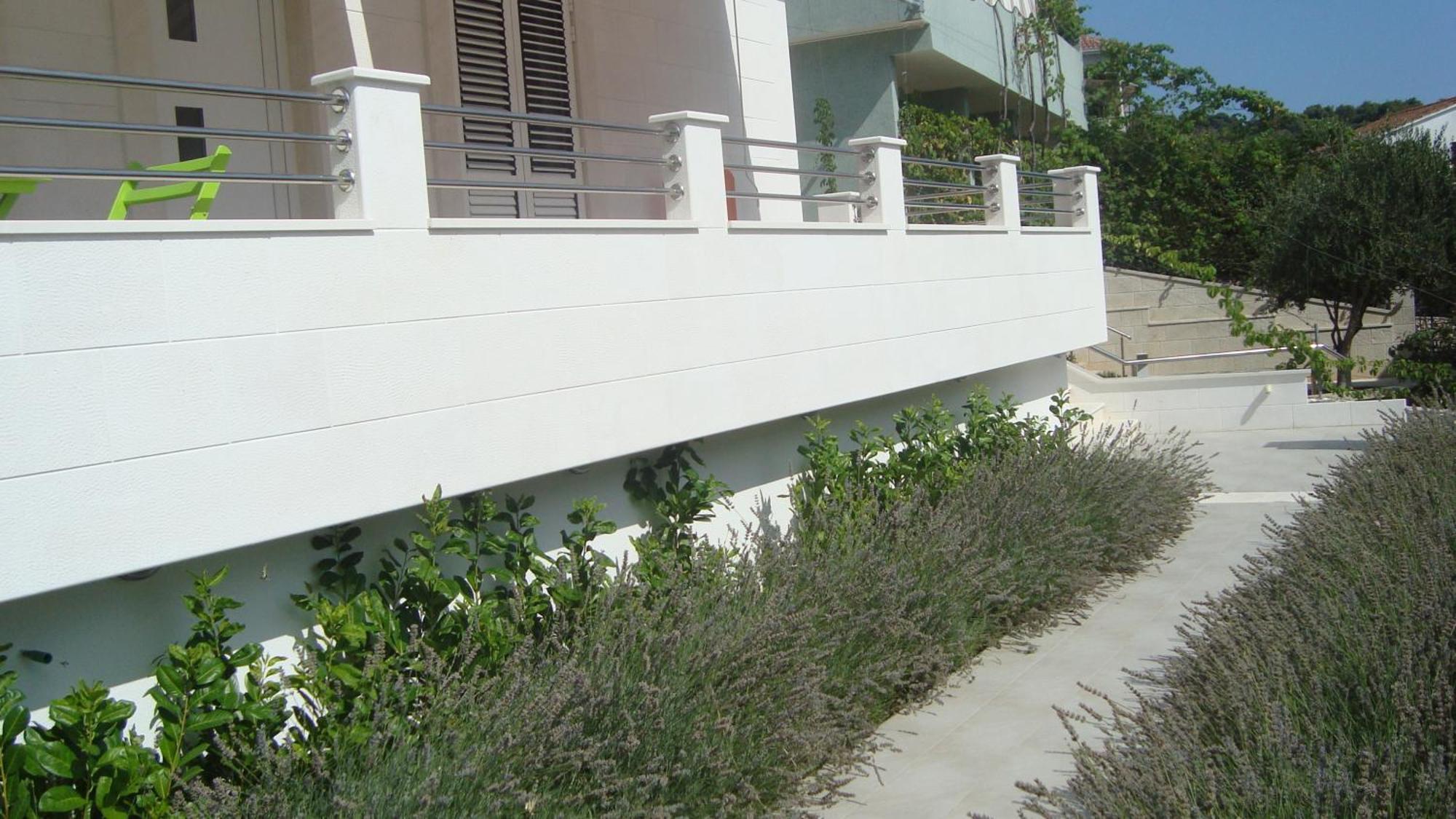 Apartments Niana With Heated Seawater Swimingpool Donji Okrug  Exteriér fotografie