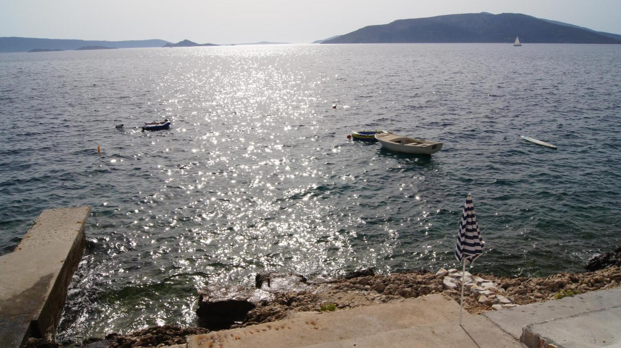 Apartments Niana With Heated Seawater Swimingpool Donji Okrug  Exteriér fotografie